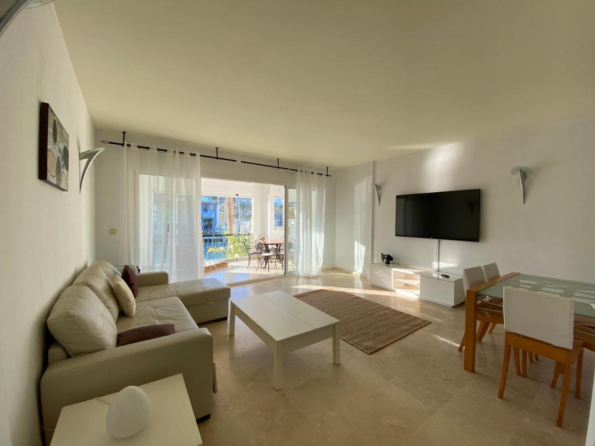 Apartamento Con Piscina ,Playa Con Vistas Panoramicas En La Marina De Sotogrande サン・ロケ エクステリア 写真