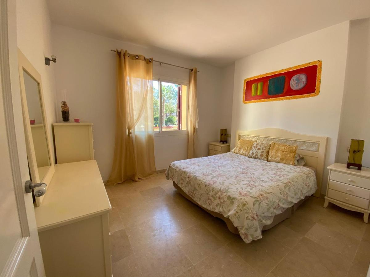 Apartamento Con Piscina ,Playa Con Vistas Panoramicas En La Marina De Sotogrande サン・ロケ エクステリア 写真