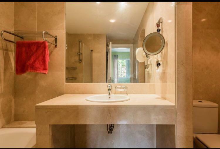 Apartamento Con Piscina ,Playa Con Vistas Panoramicas En La Marina De Sotogrande サン・ロケ エクステリア 写真